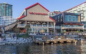 Seaside Hotel North Vancouver